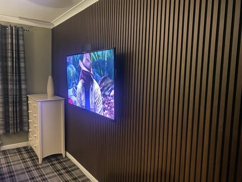 TV and multimedia, Bedroom