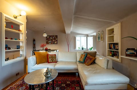 Cozy apartment with a view on the city walls Apartment in Capannori