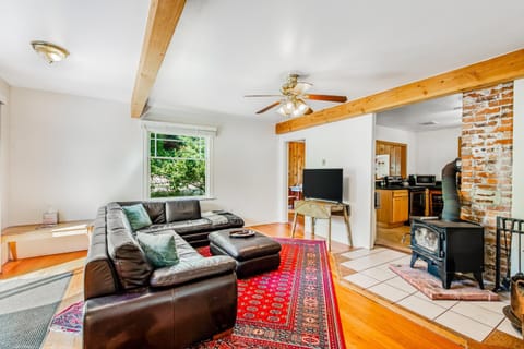 Country Escape House in Clinton