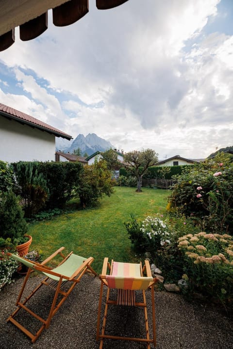 Haus mit wunderschönem Ausblick und Garten House in Garmisch-Partenkirchen