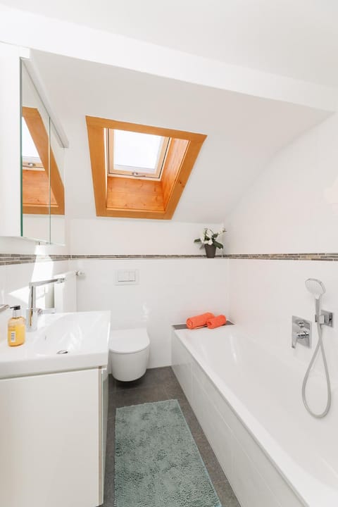 Haus mit wunderschönem Ausblick und Garten House in Garmisch-Partenkirchen