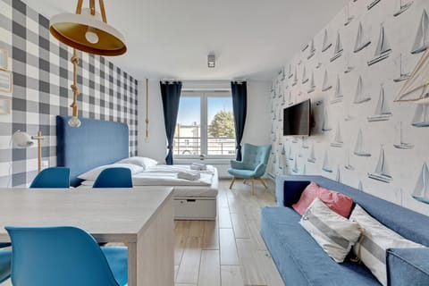 Bed, TV and multimedia, Living room, Photo of the whole room, Seating area, Bedroom, Area and facilities, Area and facilities