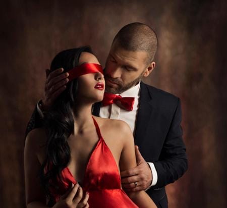 La loveroom bdsm grassoise "La chambre des désirs" Apartment in Grasse