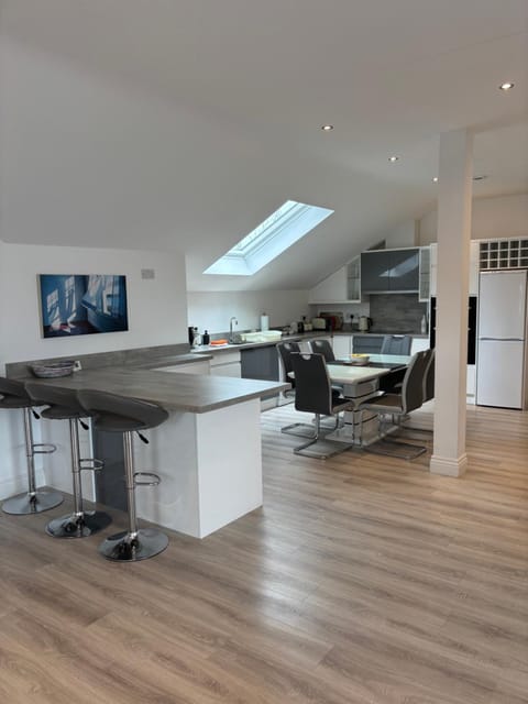 Lough Key Luxury Riverfront Apartment Apartment in County Sligo