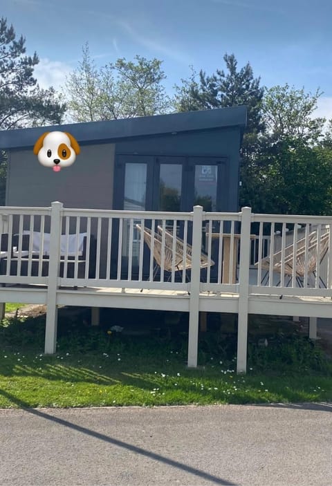 Blackpool caravans Marton mere Campground/ 
RV Resort in Blackpool