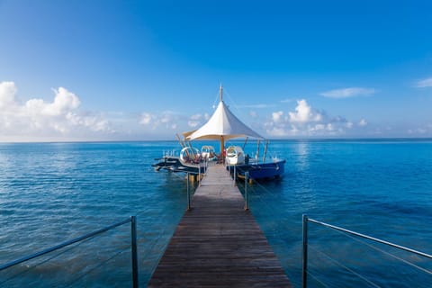 Natural landscape, Sea view, Area and facilities