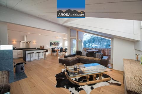 Living room, Dining area, kitchen