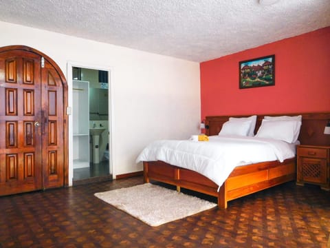 Bed, Photo of the whole room