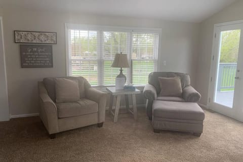 Cindy's Super Ranch Home House in Ohio