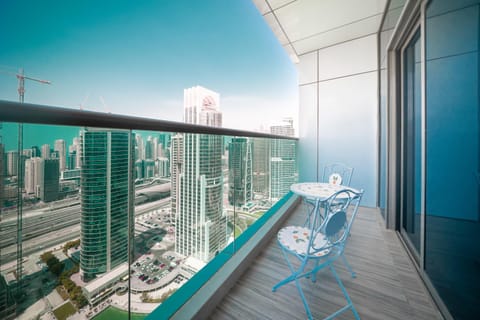 View (from property/room), Balcony/Terrace, Seating area