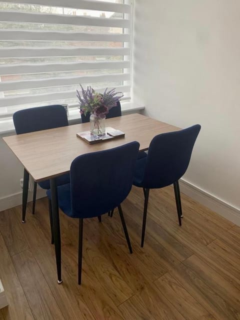 Comfy 2 bed house located at Wareham train station House in Purbeck District