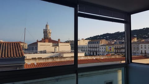 Neighbourhood, City view