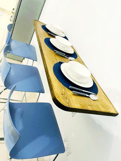 Emerald En-suite in Derby Vacation rental in Derby