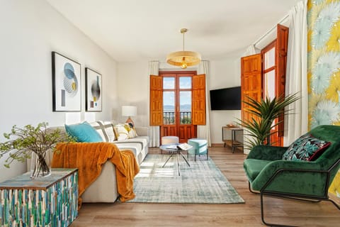 Balcony/Terrace, Living room, City view