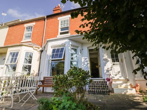 Florence Villas House in Worcester