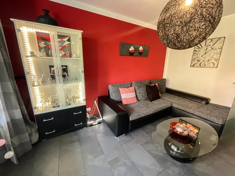 FEWO Klein Apartment in Oberstaufen