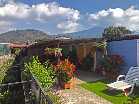 Balcony/Terrace, Mountain view