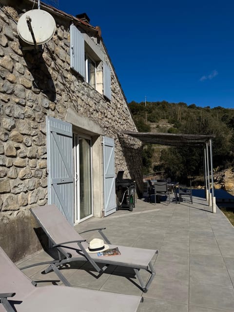 Gîte du Vallier House in Grospierres