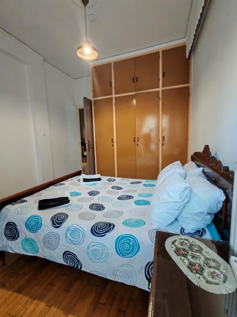 Bed, Photo of the whole room, Bedroom, wardrobe