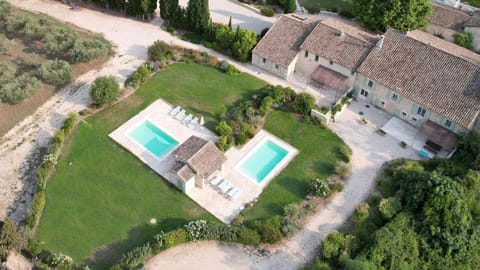Property building, Spring, Natural landscape, Bird's eye view, Garden view, Swimming pool