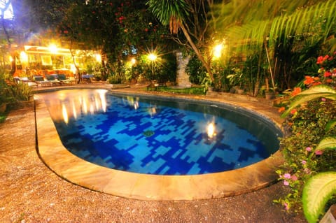 Night, Swimming pool