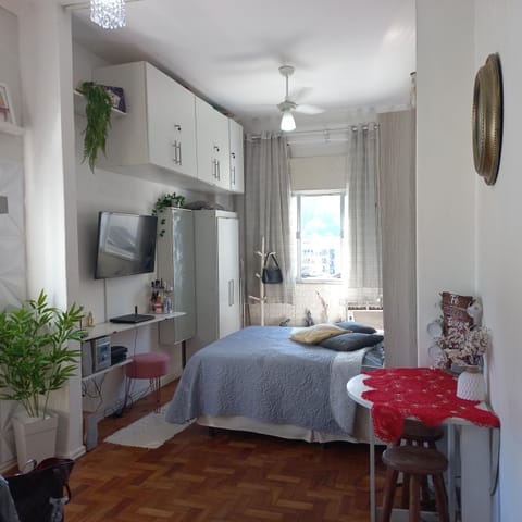 Apt inteiro c vista para o Cristo Redentor! Apartment in Santa Teresa