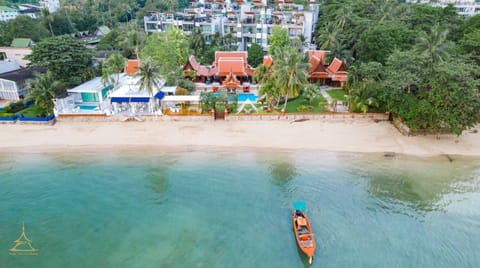 Property building, Restaurant/places to eat, Billiard, Beach, Swimming pool