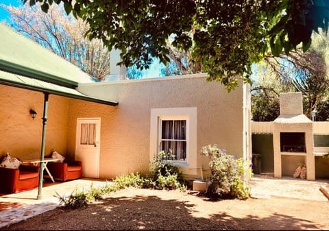 Elizabeth's Cottage Villa in Western Cape