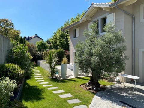 Garden view, Swimming pool