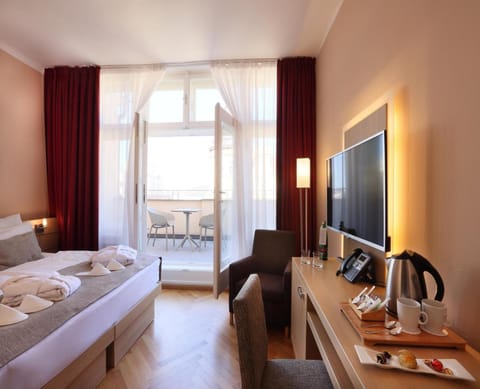 Bed, TV and multimedia, Coffee/tea facilities, Bedroom