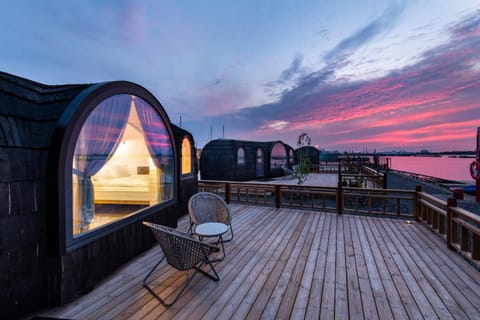View (from property/room), Balcony/Terrace, Balcony/Terrace, Sea view, Sunrise