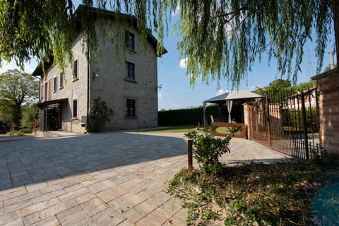 Agriturismo Cascina Costa Farm Stay in Province of Lecco