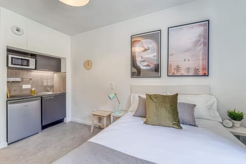 Kitchen or kitchenette, Photo of the whole room