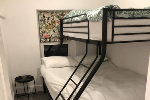 3-Bed Cottage-Plymouth-Dog friendly-Sleeps7 House in Plymouth