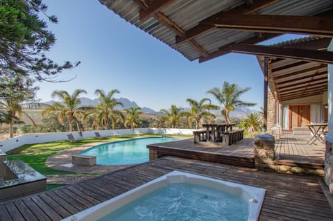 the MANOR house by Kana Guest Farm - Ideal for groups House in Stellenbosch