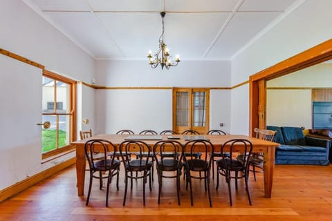the MANOR house by Kana Guest Farm - Ideal for groups House in Stellenbosch