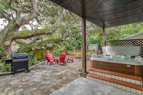 Golden Mile Beach Retreat House in Saint Augustine Beach