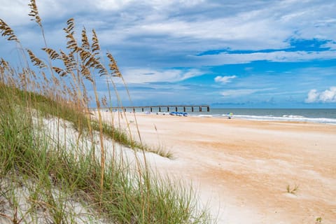 Golden Mile Beach Retreat House in Saint Augustine Beach