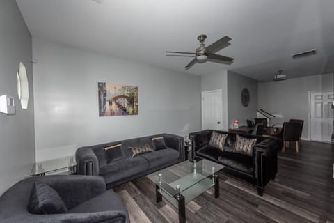 campbellton C House in East Point