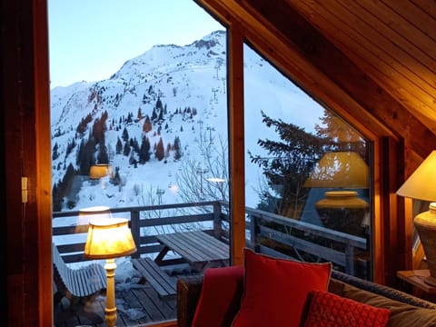 Chalet Avoriaz 12 pers, skis aux pieds, cheminée, terrasse sud - FR-1-633-33 Chalet in Avoriaz