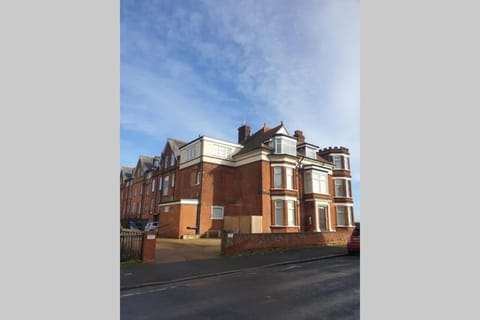 2 Bedroom Seafront Apartment Apartment in Felixstowe