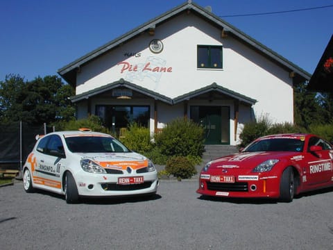 Hotel Pit Lane "Home of Motorsport" Bed and Breakfast in Ahrweiler