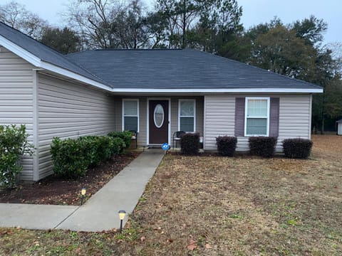 Home away from Home House in Statesboro