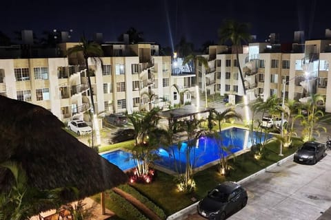 Property building, Pool view