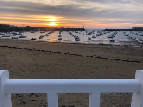 L'ANNEXE 50 m plage et commerces House in Saint-Quay-Portrieux