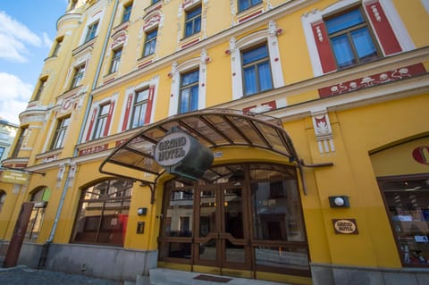 Property building, Facade/entrance