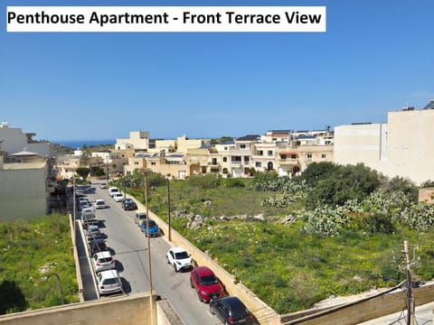 Neighbourhood, Natural landscape, Bird's eye view, City view, Sea view, Street view, Parking