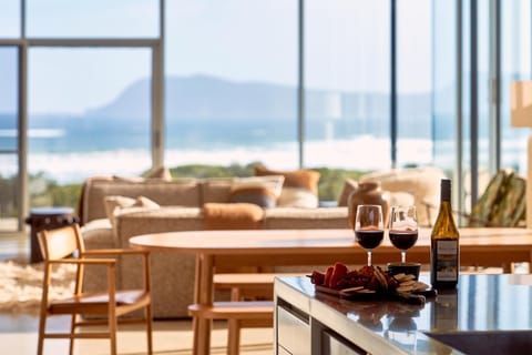 Natural landscape, Living room, Seating area, Dining area, Sea view