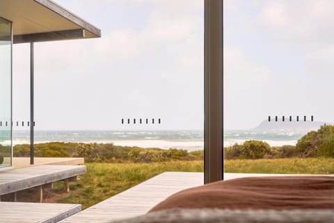 Bed, Day, Natural landscape, View (from property/room), Balcony/Terrace, Bedroom, Sea view