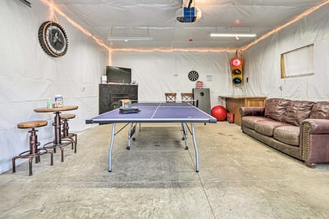 Blue Creek Hideaway in Hocking Hills House in Ohio